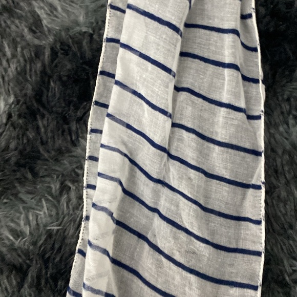 Sheer white and navy striped scarf - Picture 15 of 17
